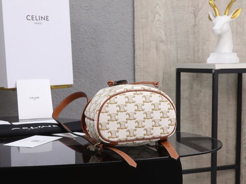 Ce1i*e triomphe bags